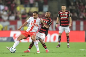 Alan Patrick do Inter se destaca no Brasileirão e entra na mira de Ancelotti para a Seleção